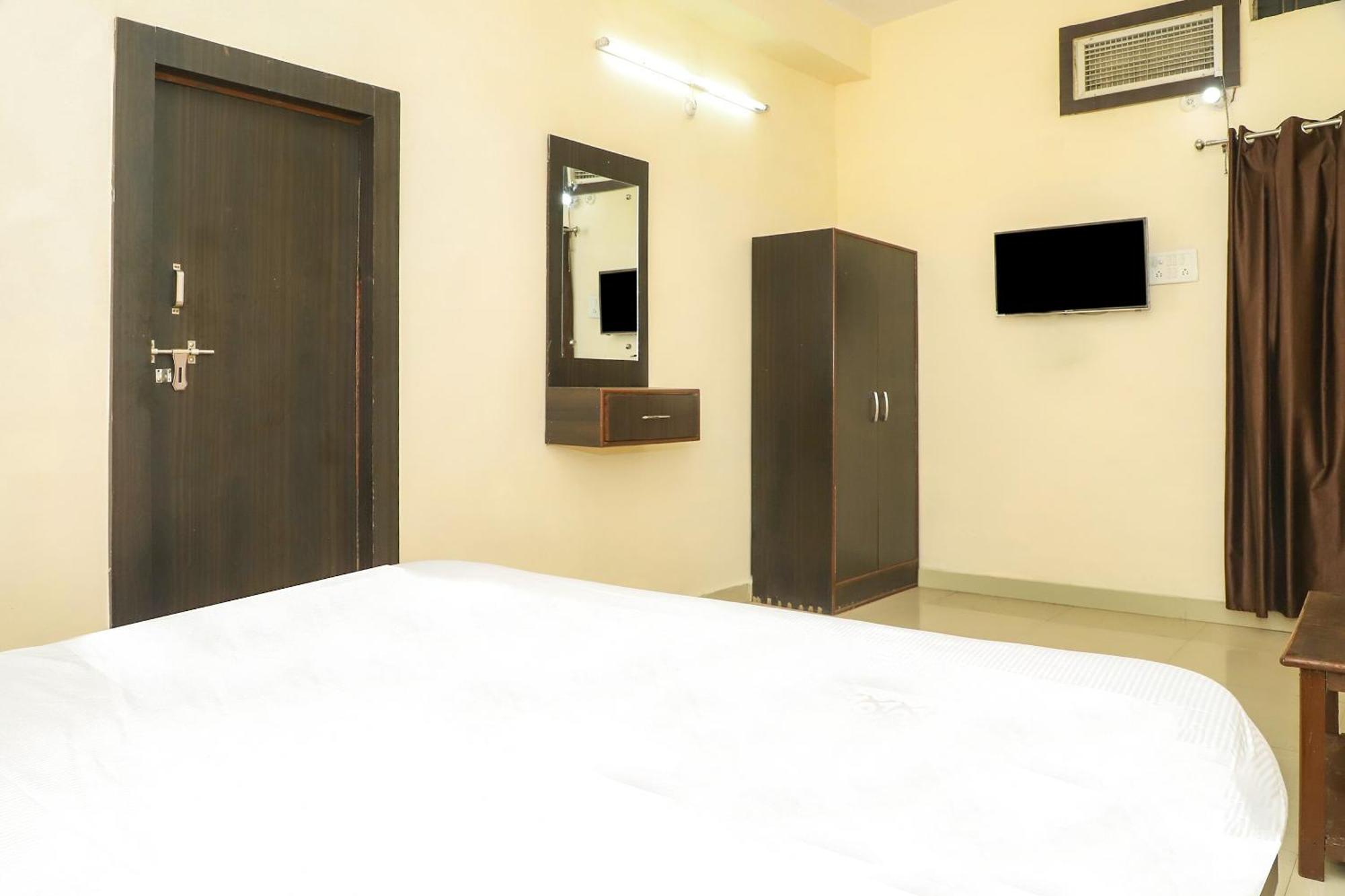 Oyo Hotel Duke Inn Jhansi Exterior photo